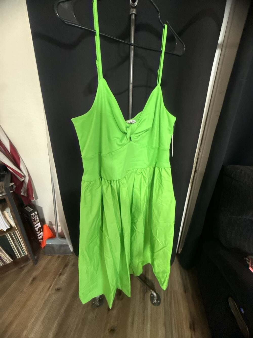 A New Day Twist Front Ballet Midi Dress Size 1X Green Neon